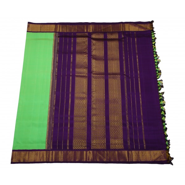 Korvai 10  Yards Silk Saree - Light Green