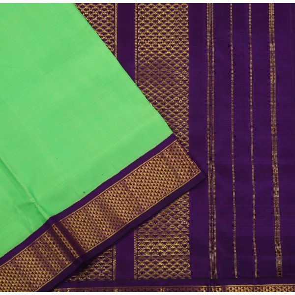 Korvai 10  Yards Silk Saree - Light Green