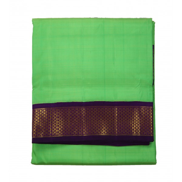 Korvai 10  Yards Silk Saree - Light Green